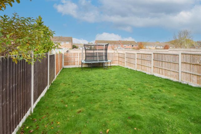 14, Albany Road, Brentwood photo 2