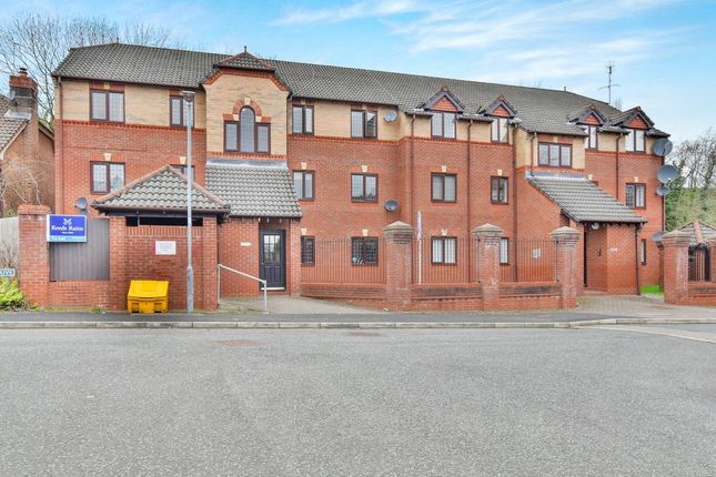 Thumbnail Flat to rent in Welland Road, Wilmslow, Cheshire