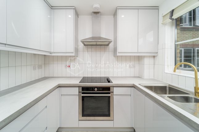 Heddington Grove, Holloway photo 2