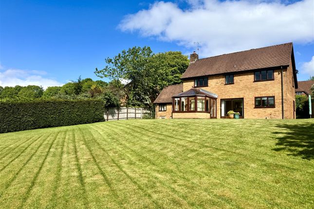 14, Churchfields, Chepstow photo 2