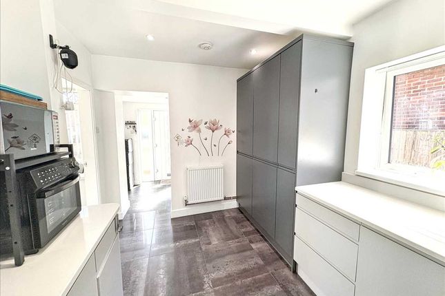 31, Parkside, Sutton In Ashfield photo 4