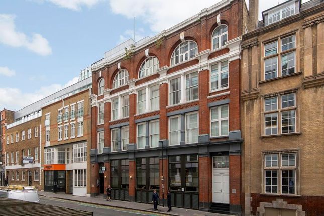 Thumbnail Flat to rent in Leonard Street, London