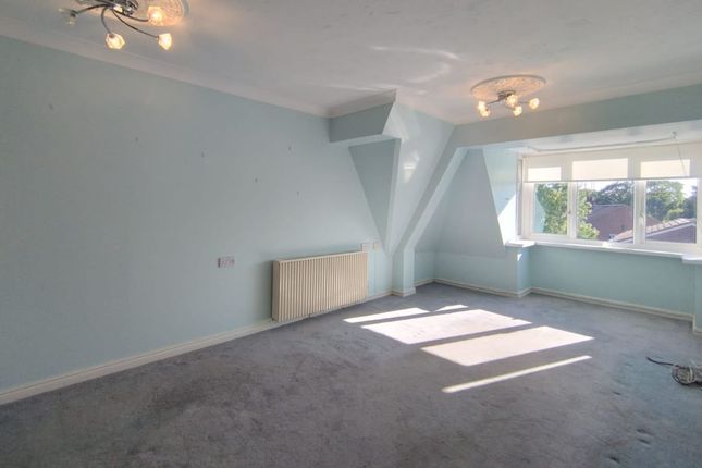 523, Uxbridge Road, Pinner photo 2