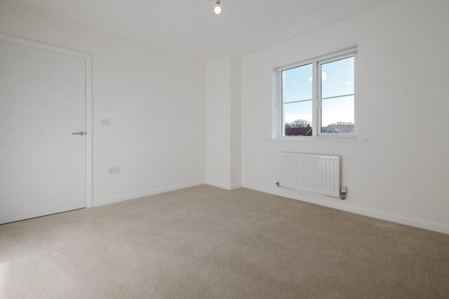 40, Roxwell Road, London photo 4