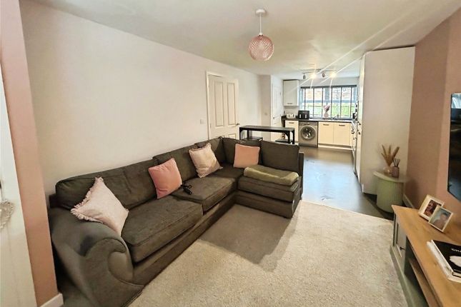 35, Damson Drive, Loughborough photo 2