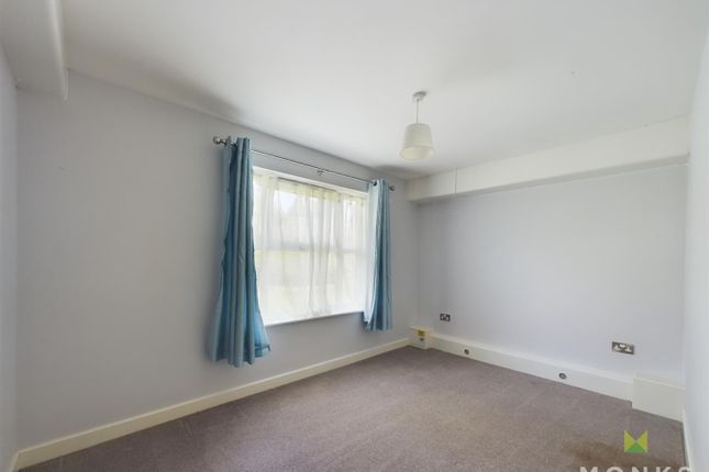 Flat for sale in 7 Rowland Court, Abbey Foregate, Shrewsbury