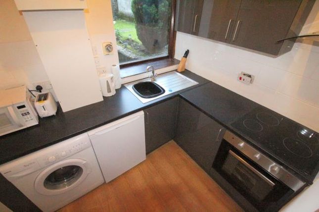 Thumbnail Flat to rent in Great Western Place, Aberdeen