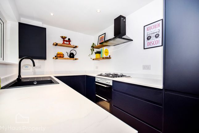 Terraced house for sale in Terminus Street, Brighton, East Sussex