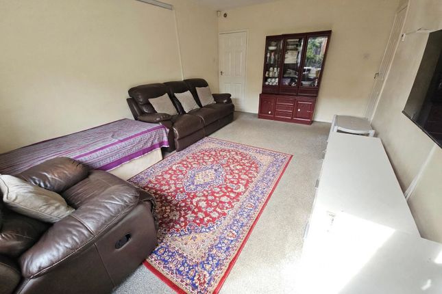 Flat 3, Delamere House, Brook Road, Manchester photo 3