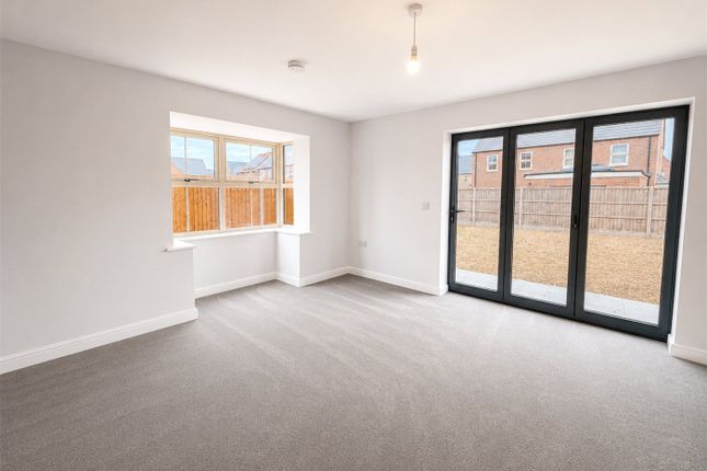 Plot 94, 76, Lincoln Road, Sleaford photo 4