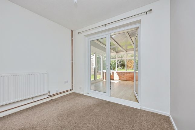 20, Wordsworth Drive, Dereham photo 4