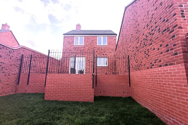 Thumbnail Detached house to rent in Flanagan Road, Elmhurst, Lichfield