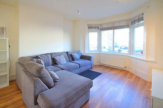 21 Cambridge Road, Harrow, Middlesex photo 3