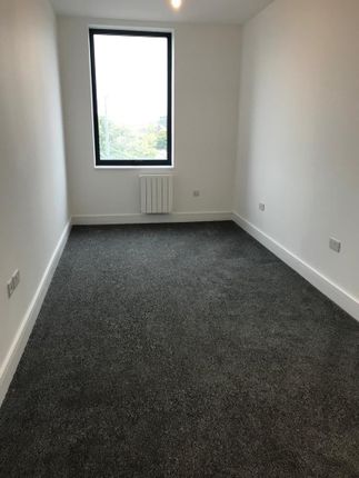 App 207 Parkgate,  Lyndon Place, Coventry Road, Birmingham photo 4