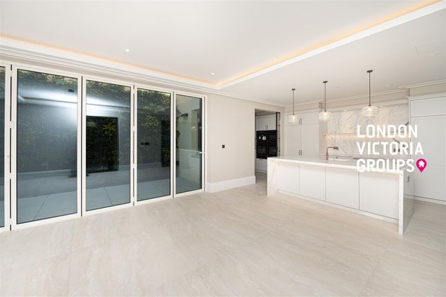 5-bed house on Banfield House, Distillery Road, LONDON, £16,700/mo