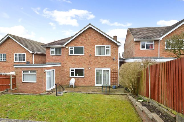 Detached house for sale in Mentmore Crescent, Dunstable, Bedfordshire