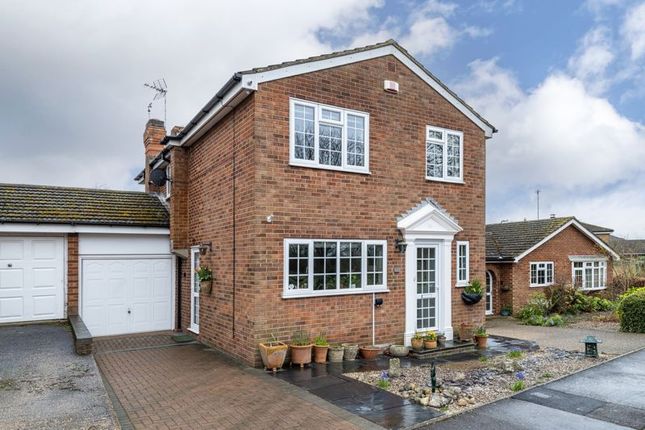 Link-detached house for sale in Orchard Way, North Crawley, Newport Pagnell