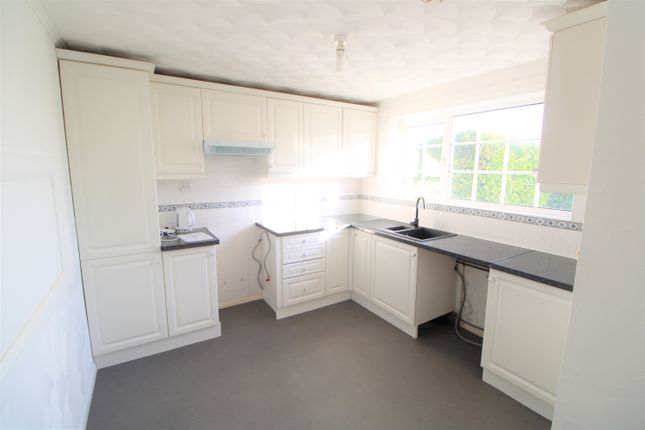 20, Hamlet Drive, Colchester photo 5
