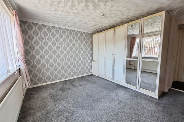 118, Rubens Avenue, South Shields photo 5