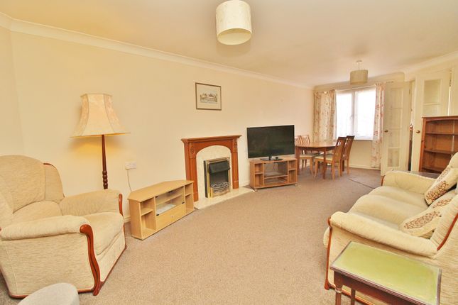 Property for sale in Springwell, Havant