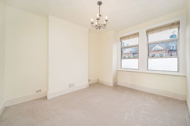 Overcliff Road, London photo 4