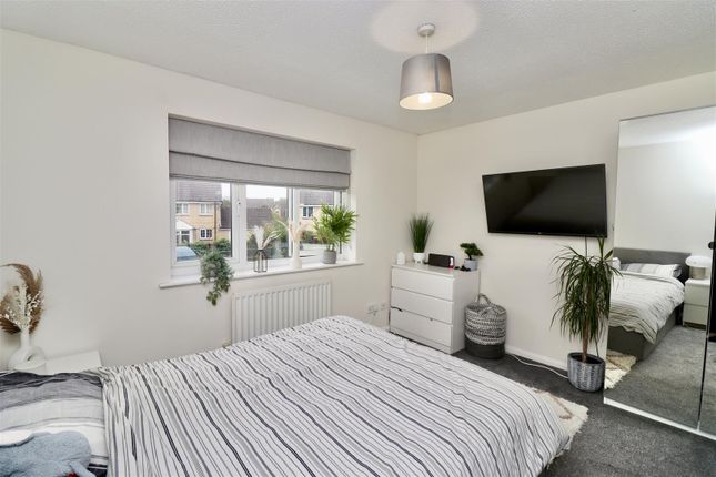 6, Saunders Crescent, Pocklington photo 4
