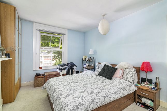 Burdett Road, London photo 5