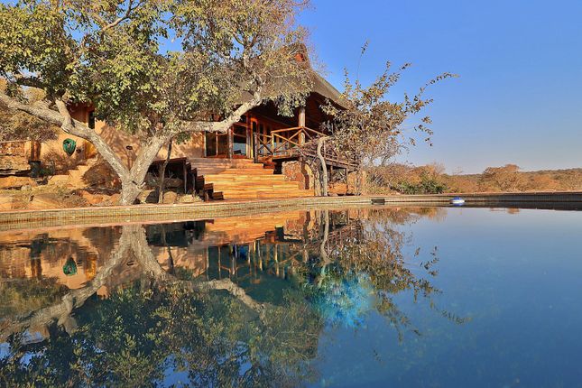 Lodge for sale in 9 Welgevonden, Welgevonden Game Reserve, Welgevonden, Limpopo Province, South Africa