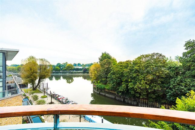 Flat for sale in Point Wharf, Ferry Quays, Brentford