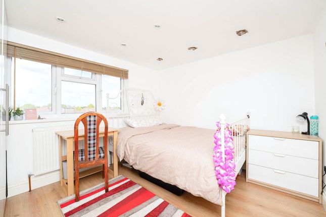 End terrace house for sale in Mornington Road, Greenford