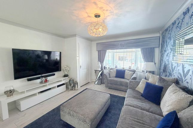 41, Satinwood Crescent, Liverpool photo 4