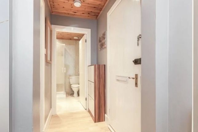 75, High Street, Flat 2, Inverurie photo 4
