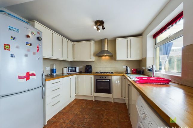 12, Sundorne Road, Shrewsbury photo 4