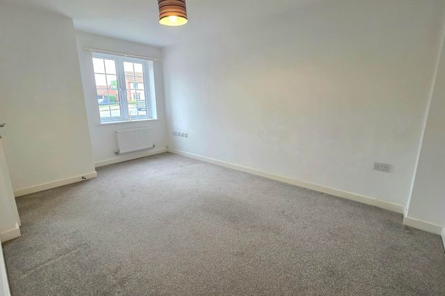 9, Whittle Road, Sleaford photo 3