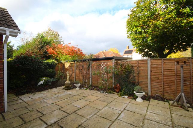 Detached bungalow to rent in The Piece, Churchdown, Gloucester