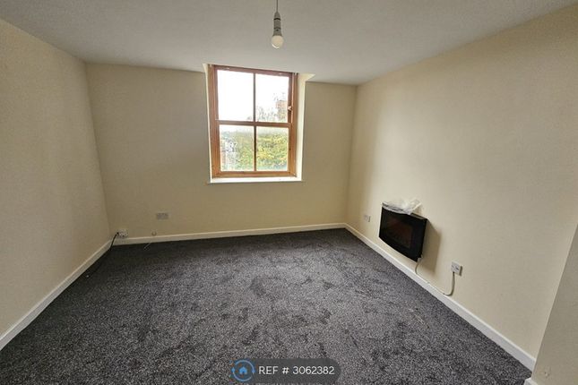 Stamford St, Stalybridge photo 5