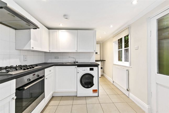Terraced house for sale in Houblon Road, Richmond