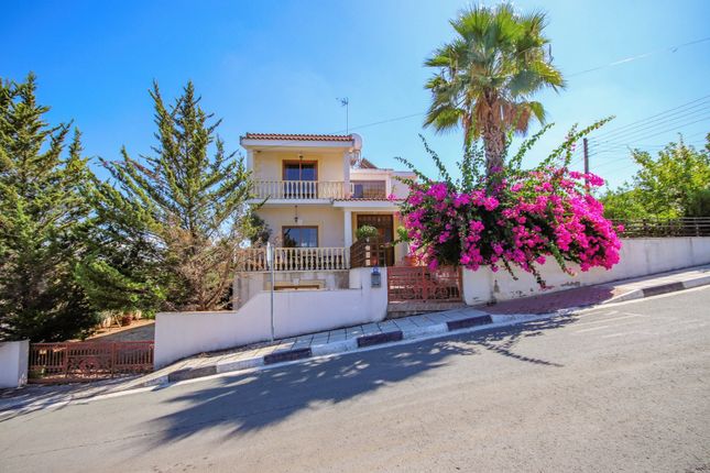 Detached house for sale in Psevdas, Cyprus