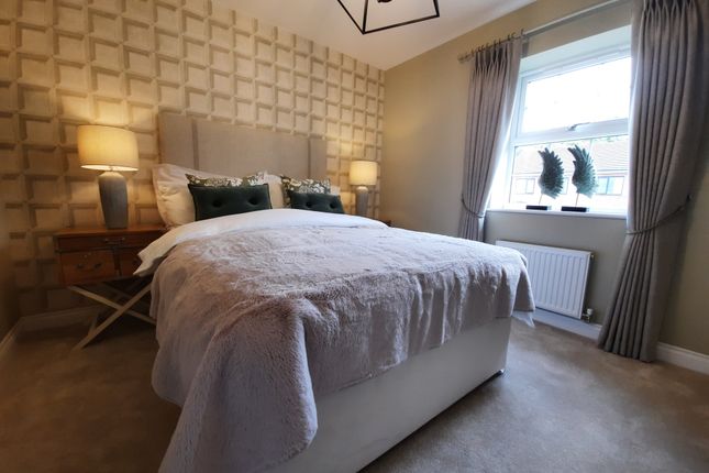 Plot 14, Laithe Avenue, Holmfirth photo 3