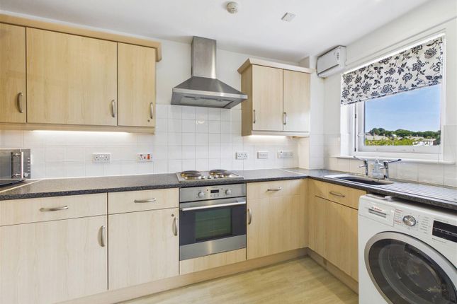 23 Stonelow Court, Stonelow Road, Dronfield photo 4