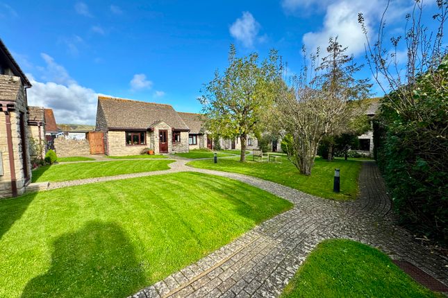 15 Manor Gardens, Morrison Road, Swanage photo 2