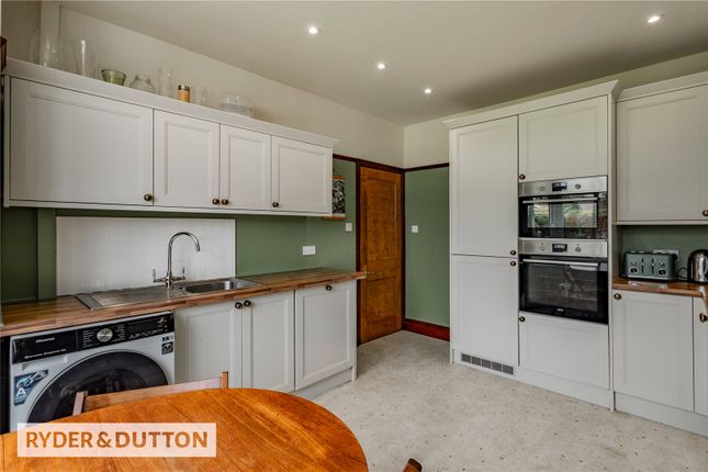 305, Middleton Road, Heywood photo 4