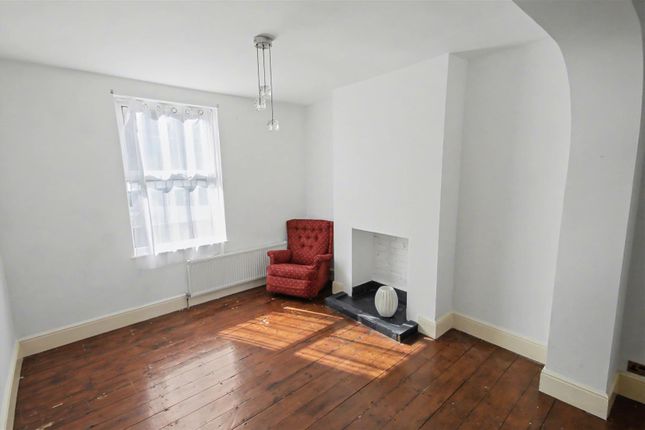 36, St. Leonards Street, Bedford photo 4