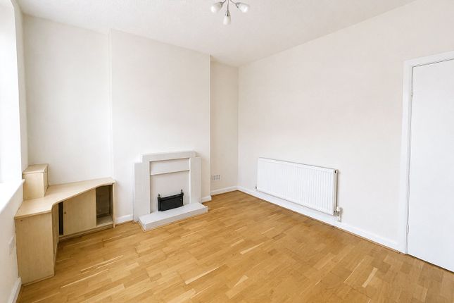 17, Mill Street, Nottinghamshire photo 2