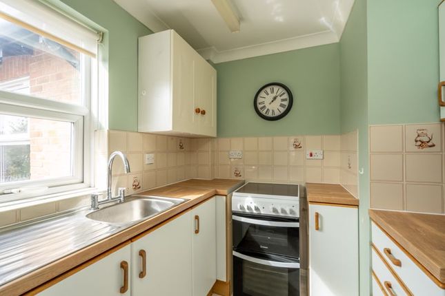 56 St James Court, Melbourne Road, Chichester photo 2