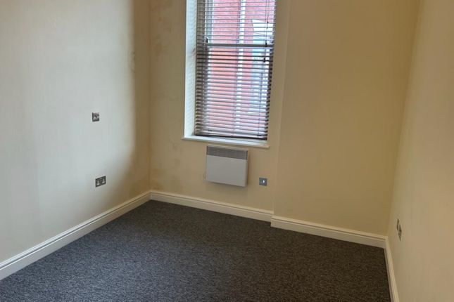 Flat for sale in Windsor Road, Barry
