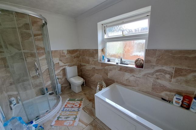51 Delph Road, Spalding photo 3