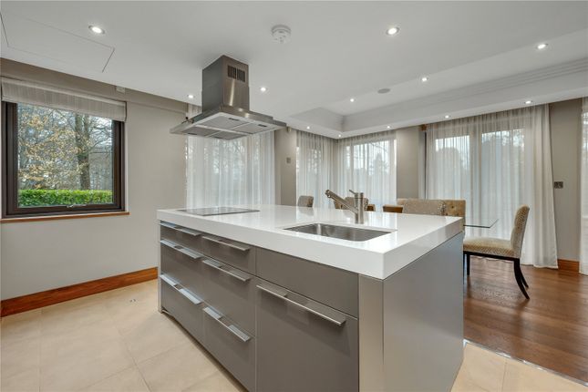 Apartment 6, Charters Garden House,, Charters Road, Berkshire photo 3