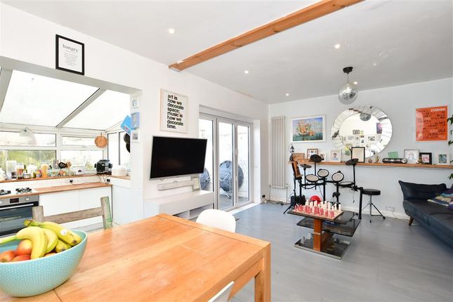 Thumbnail Property for sale in Eskbank Avenue, Brighton, East Sussex