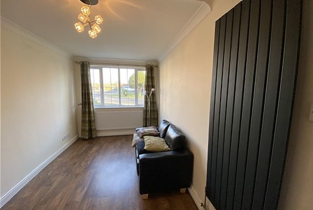 4, Argil Close, Wolverhampton photo 5
